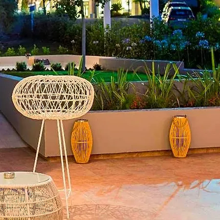 Hotel Breeze